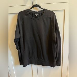 Men’s Black sweatshirt